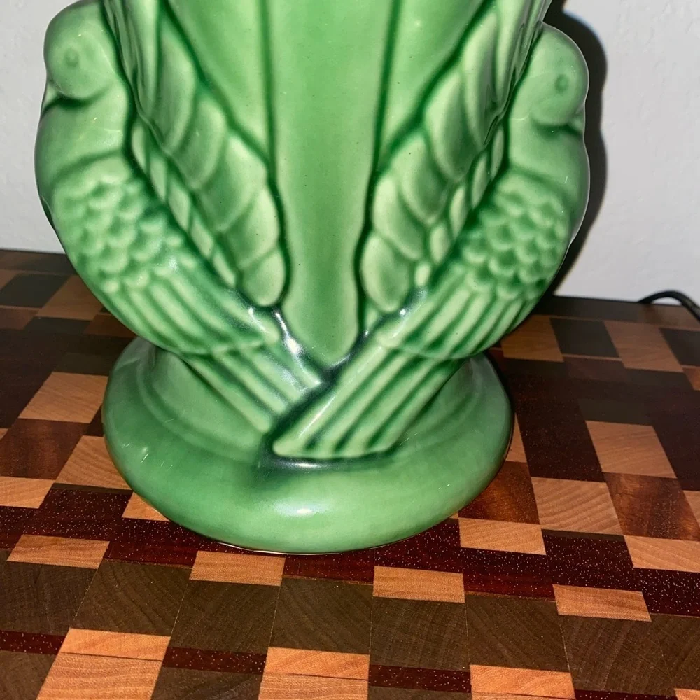 Vintage Shawnee Pottery Fluted Double Dove Green Glaze Ceramic Art Deco Vase 9”H